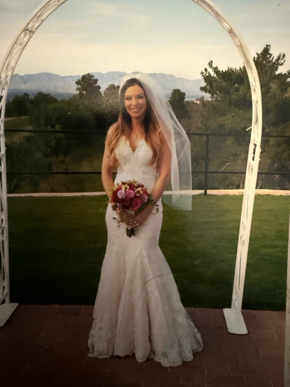 OLIA ZAVOZINA Ivory Lace Mermaid Wedding Gown with Veil